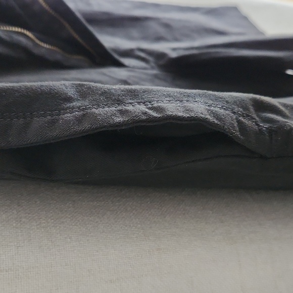 Izod shorts - Picture 4 of 4